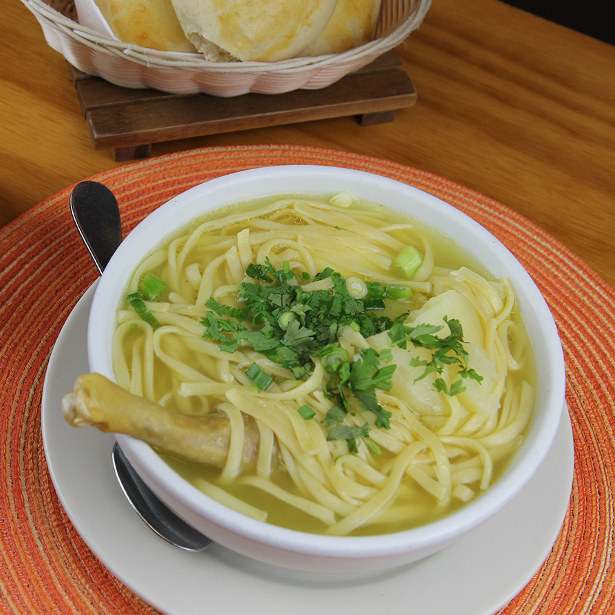 Caldo de Gallina